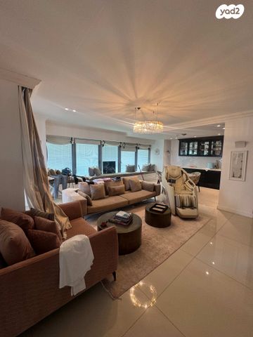 דירה, ניסים אלוני 5, צמרות איילון, פארק צמרת, תל אביב יפו