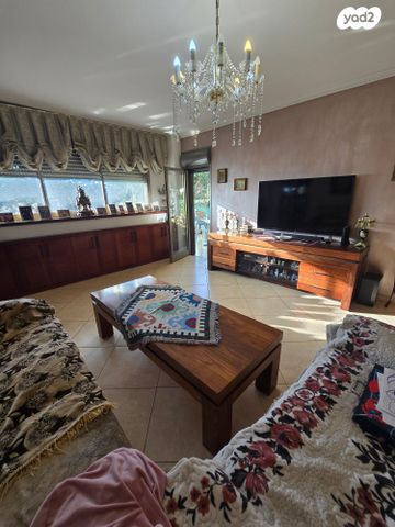 דירה, פייר קניג 7, נוף הטיילת, נתניה