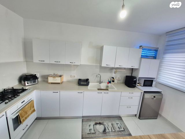 דירה, השולמית, אור ים, אור עקיבא