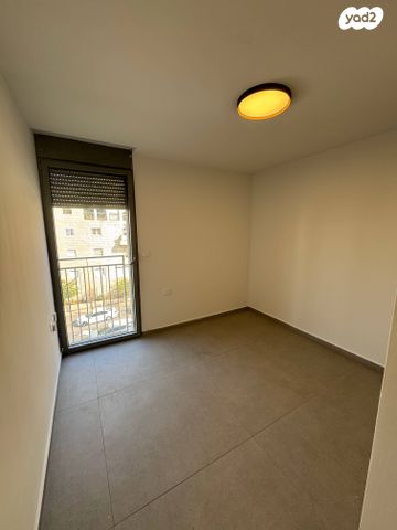 דירה, ערער, שאר העיר, מודיעין מכבים רעות