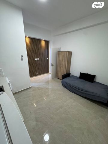 דירה, דוד רזיאל 45, תל עמל, חיפה