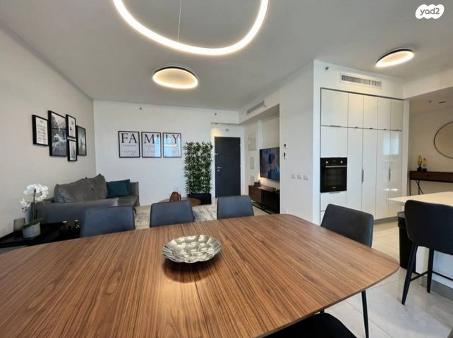 דירה, יפו 105, מחנה יהודה - לב העיר, ירושלים