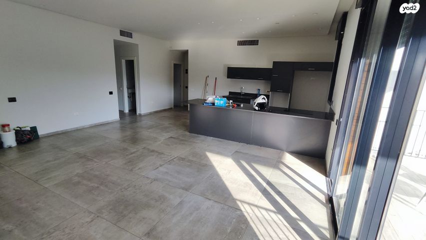 דירה, פתח תקווה