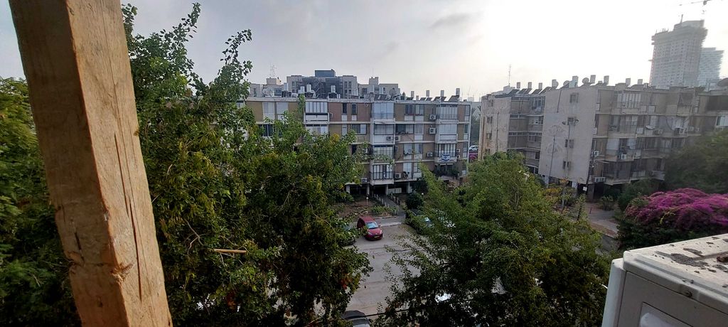 דירה, מבצע סיני 46, רמת יוסף, בת ים