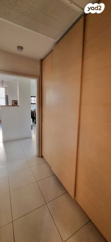 דירה, שדרות מוריה, מרכז הכרמל, חיפה