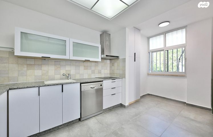 דירה, סוקולוב, ראשונים, ראשון לציון