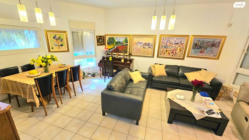 בית פרטי/ קוטג', ההגנה, עמידר, נהריה