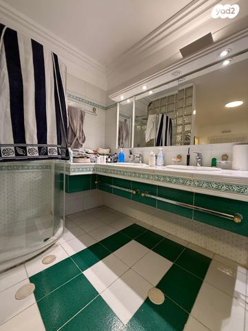 גג/ פנטהאוז, של"ג, הצפון הישן - דרום, תל אביב יפו