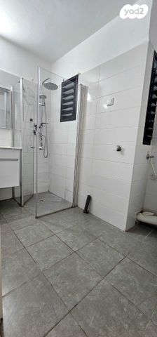 דירה, בן גוריון, קרית אתא