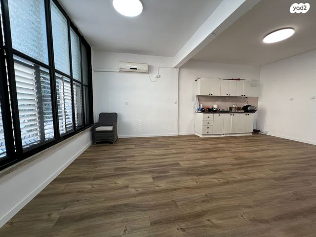 דירה, המצפן, קרית שלום, תל אביב יפו