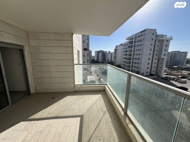 דירה, אריאל שרון, נווה שרון / שער העיר, נתיבות