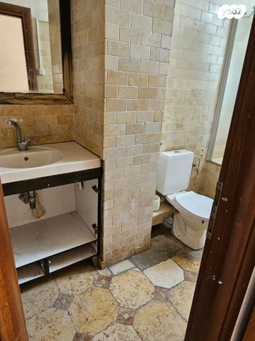 בניין מגורים, השיטה 6, התקוה, בית יעקב, נווה צה"ל, תל אביב יפו