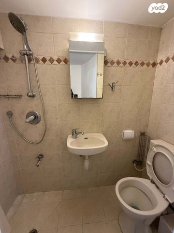 דירת גן, שלמה בובר, תל חיים, תל אביב יפו