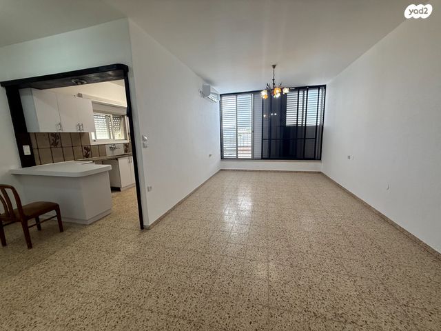 דירה, משה שרת 52, קרית חיים מזרחית, חיפה