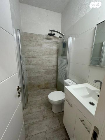 דירה, בן יהודה 17, מסדה, חיפה