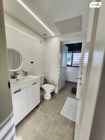 דירה, השולמית, אור ים, אור עקיבא