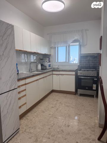 דירה, קרן היסוד, רוממה, חיפה