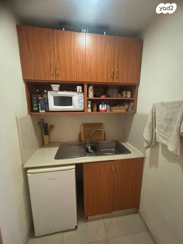 דירה, ינאי 6, מרכז העיר, ירושלים