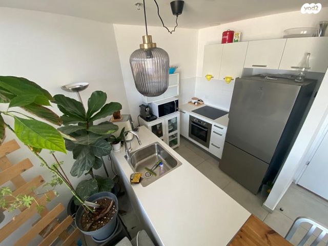 דירה, גרציאני יצחק, תל אביב יפו