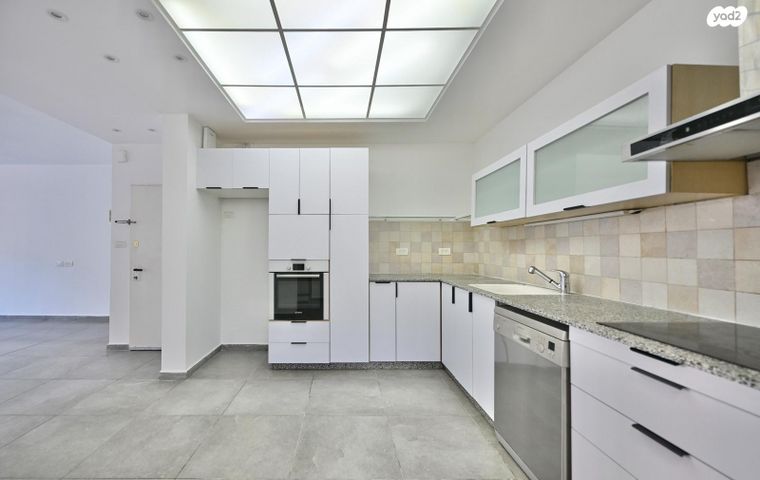 דירה, סוקולוב, ראשונים, ראשון לציון