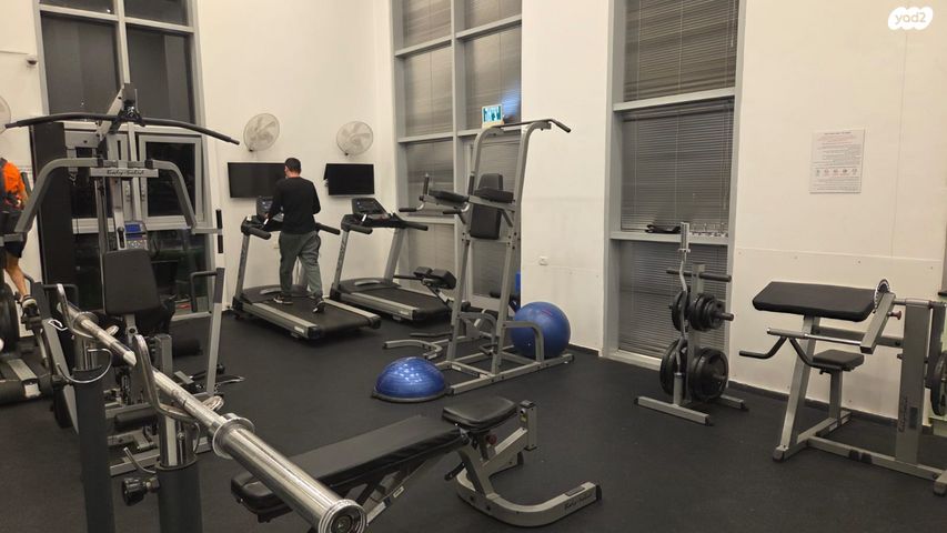 דירה, פשוש, רמות מנחם, הוד השרון