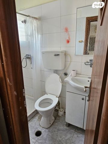 בניין מגורים, השיטה 6, התקוה, בית יעקב, נווה צה"ל, תל אביב יפו