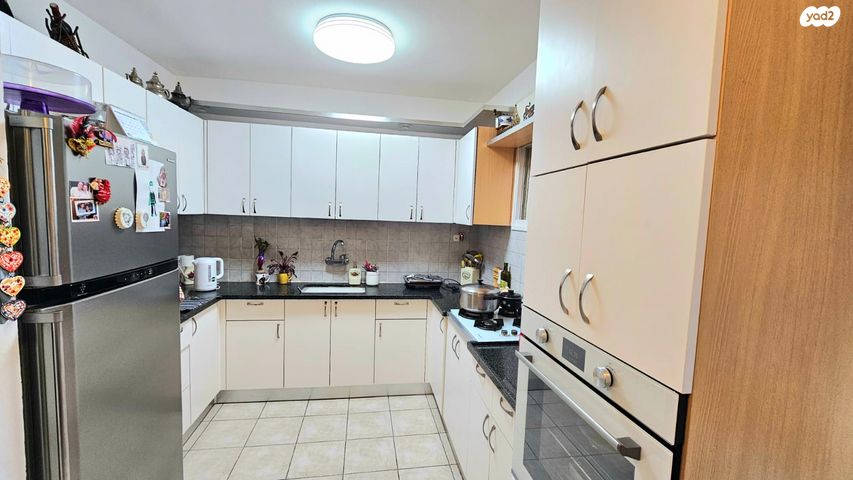 בית פרטי/ קוטג', ההגנה, עמידר, נהריה