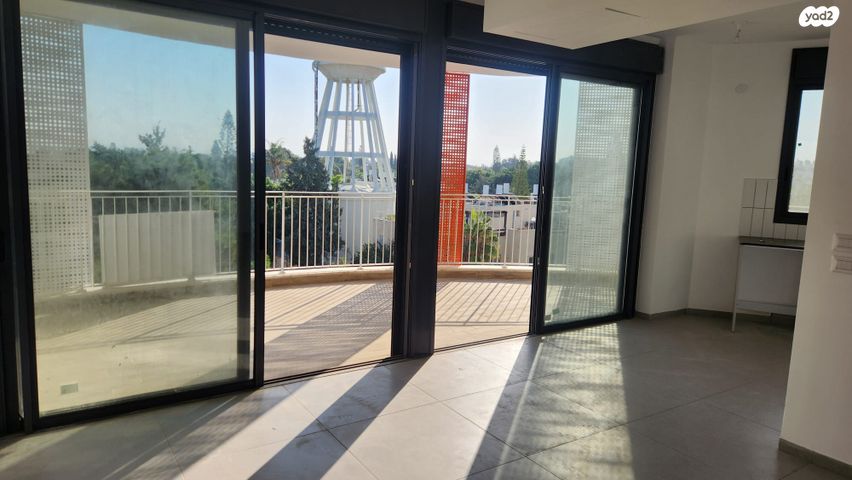 דירה, ההגנה, הרצליה הירוקה, נווה עובד, הרצליה