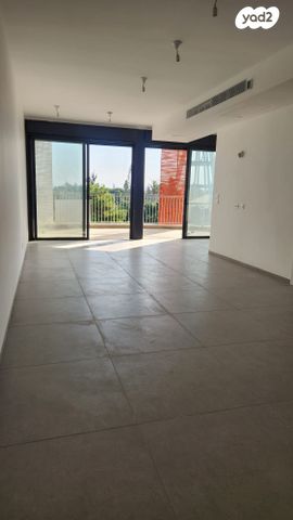 דירה, ההגנה, הרצליה הירוקה, נווה עובד, הרצליה