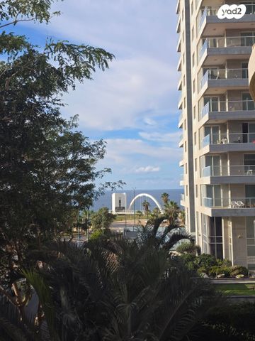 דירה, פייר קניג 7, נוף הטיילת, נתניה