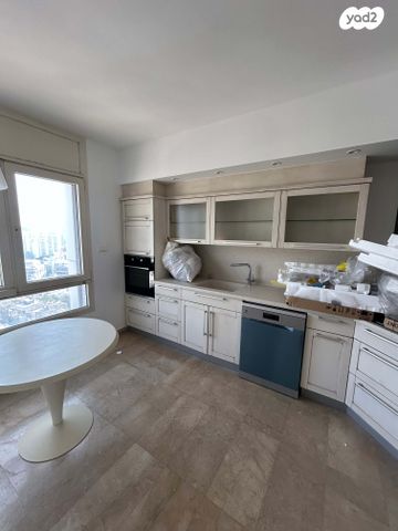 דירה, תל אביב יפו