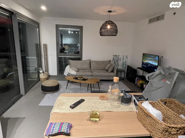 דירה, הרצליה ב', הרצליה