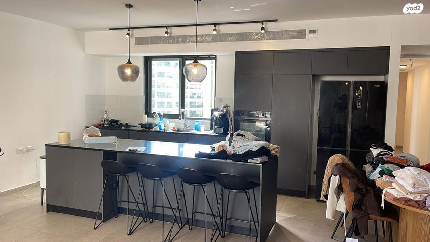 הגוש הגדול, רמת אביב החדשה, נופי ים