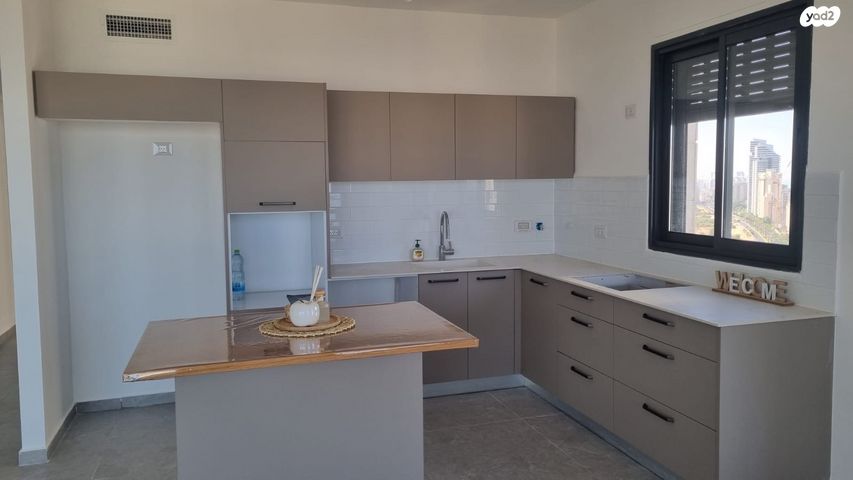 אמנון ליפקין שחק 3