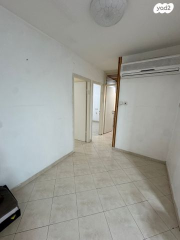 דירה, זלמן שז"ר, נווה עופר, תל כביר, תל אביב יפו