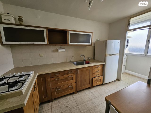 דירה, שכונה ט', באר שבע