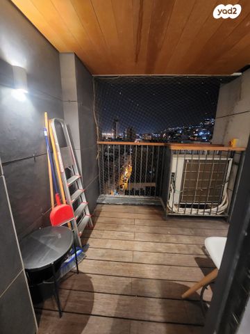 דירה, עין דור 11, שער פלמר, תחנת רכבת השמונה, חיפה