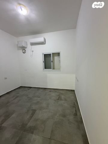 דירת גן, נתיבות