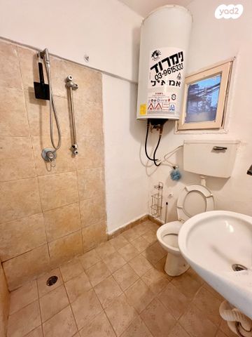 דירת גן, רמב"ם, טירת כרמל