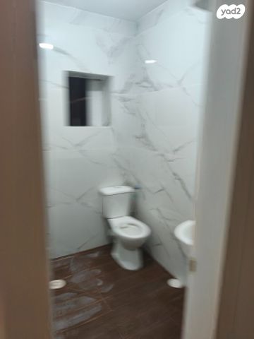 דירה, משה שרת, ברנע, אשקלון