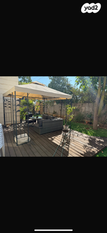 דירת גן, אוסקר שינדלר, צהלה, תל אביב יפו