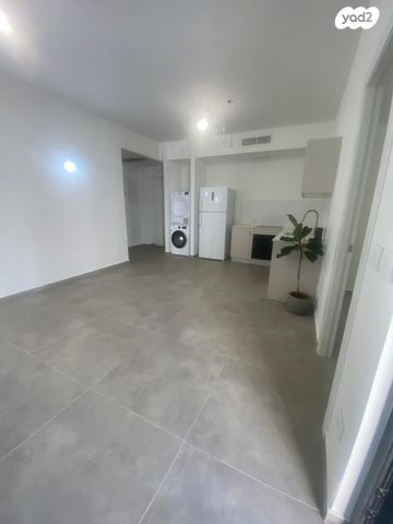 דירה, ויסוצקי, הצפון החדש - כיכר המדינה, תל אביב יפו