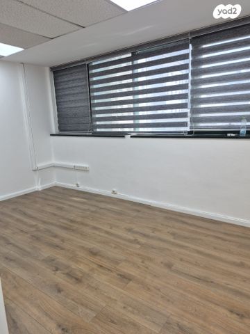 משרדים, רמת גן