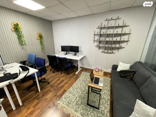 משרדים, רמת גן