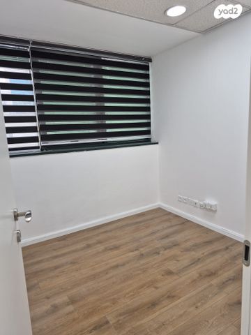 משרדים, רמת גן