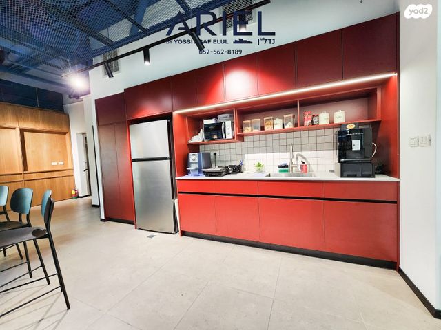 משרדים, תעשיון בר לב