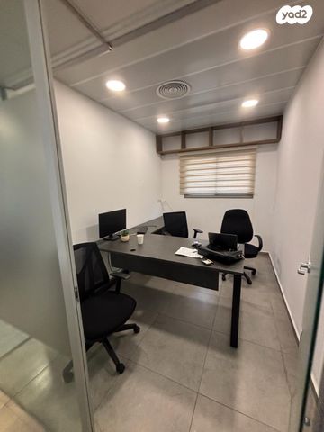 משרדים, צ'ק פוסט, מכון טיהור, מפרץ חיפה, חיפה