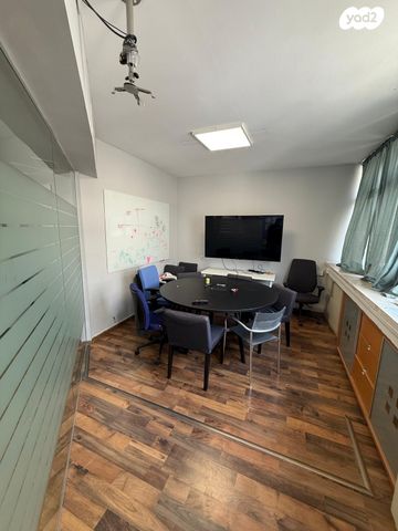 משרדים, רמת גן