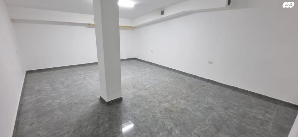 אולמות, רוטשילד, הגבול רוטשילד, בת ים