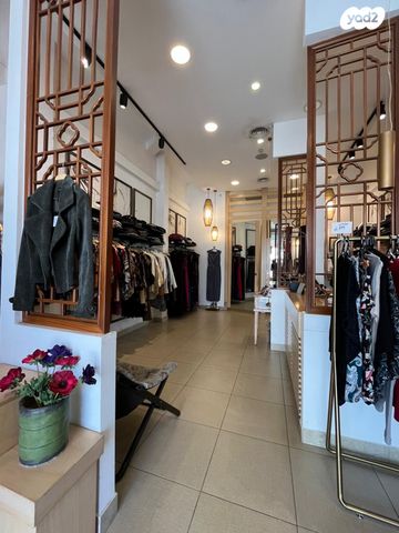 חנויות/ שטח מסחרי, הרצל 175, ב' / צפון מערב העיר, רחובות